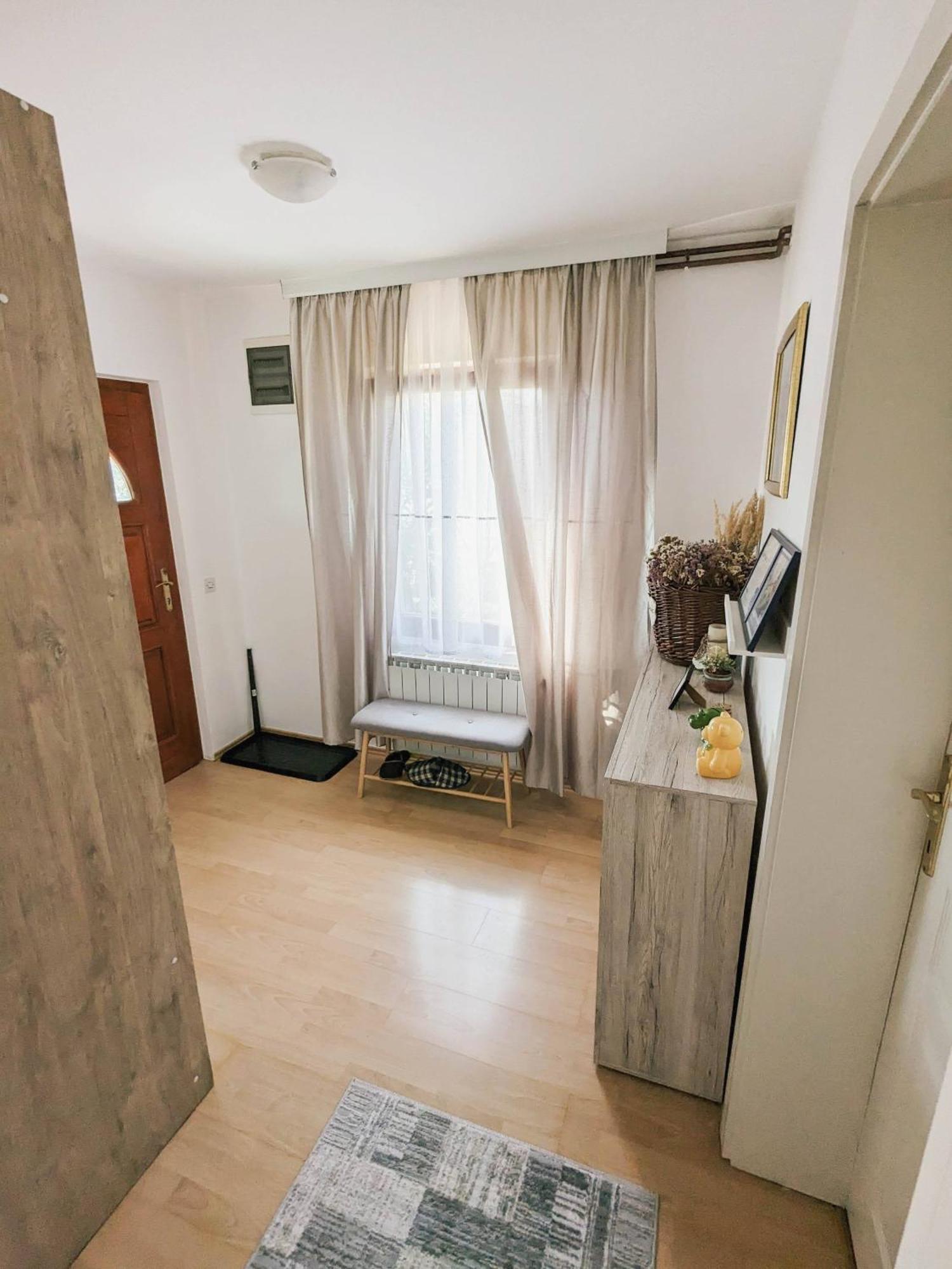 Appartamento Duplex House Bijeljina Esterno foto